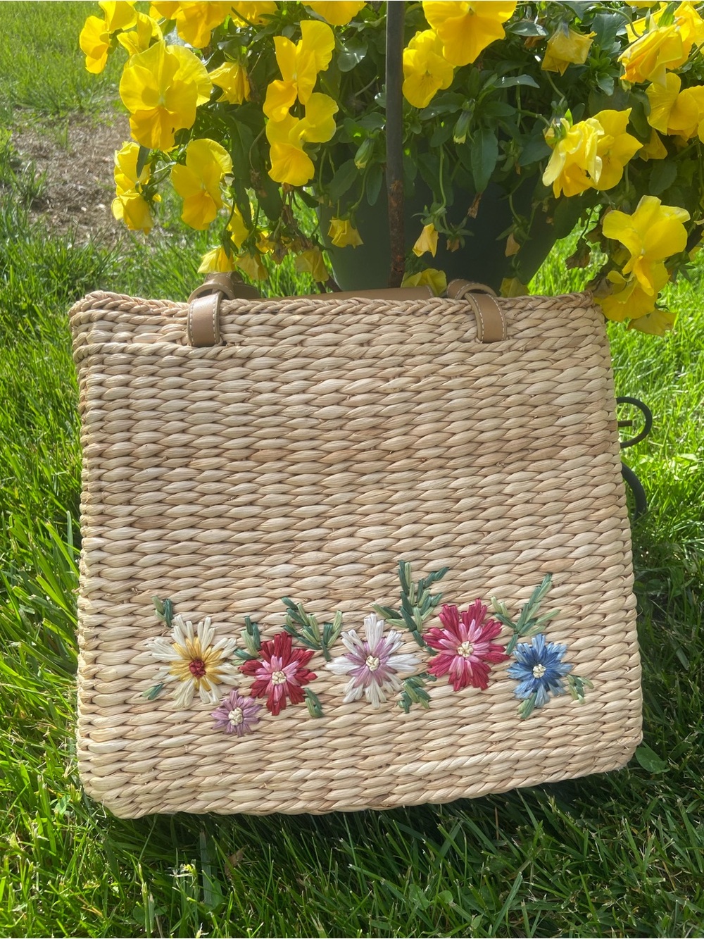 Straw Tote 🌻